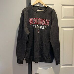 Fanatics Wisconsin Badgers Sweatshirt